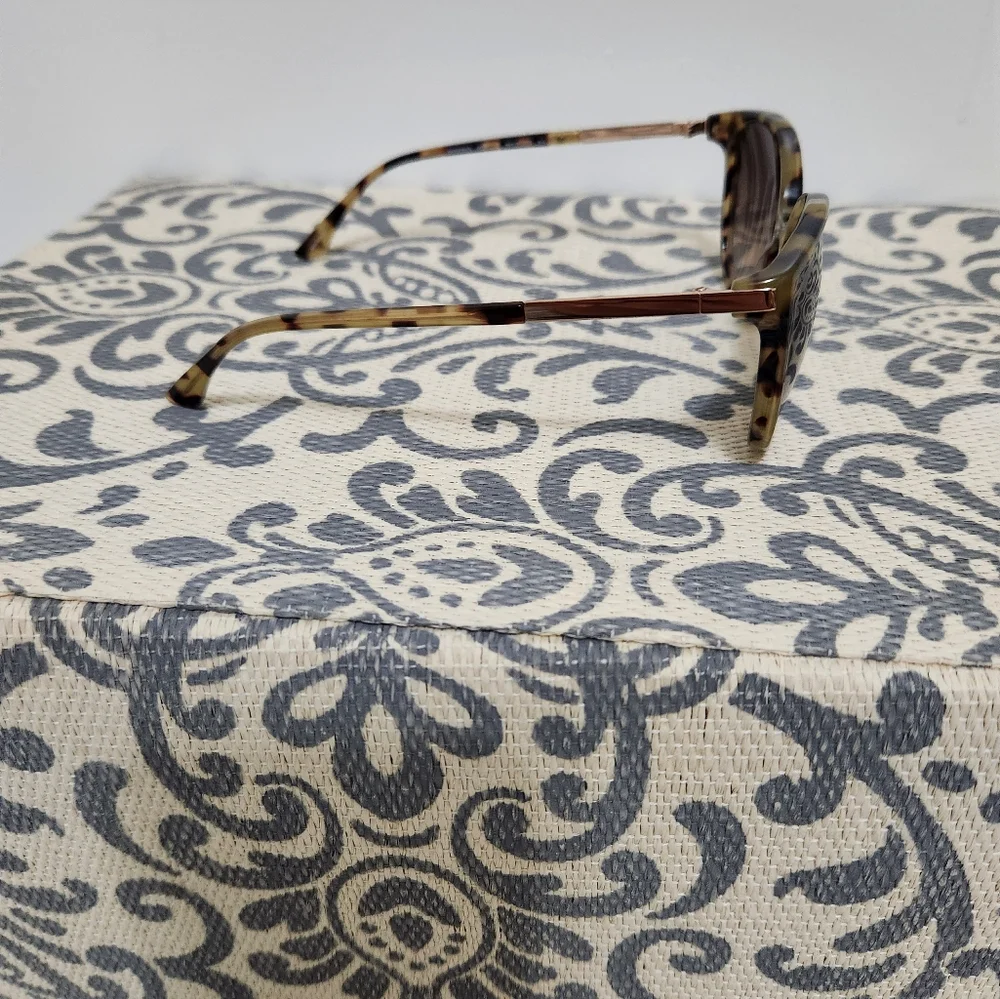 SOLD Kate Spade Shawna  Tortoise Sunglasses - Picture 3 of 6